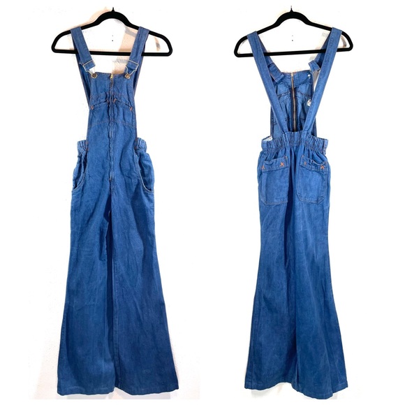 70s Vintage Blue Cotton Denim Flared Wide Leg Overalls Size XXS/XS 30” Inseam - Picture 1 of 10